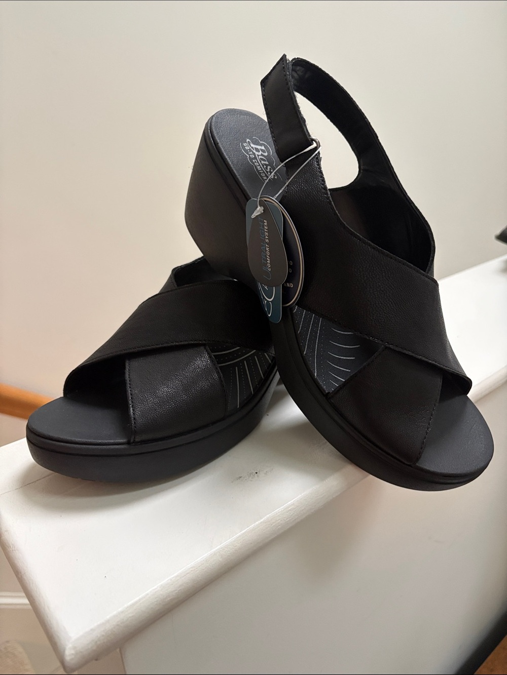 Bass Women's Black Crossband Slingback Sandals